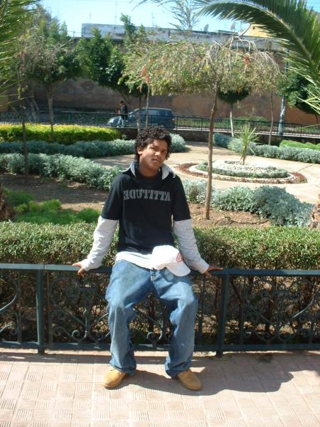 MOi